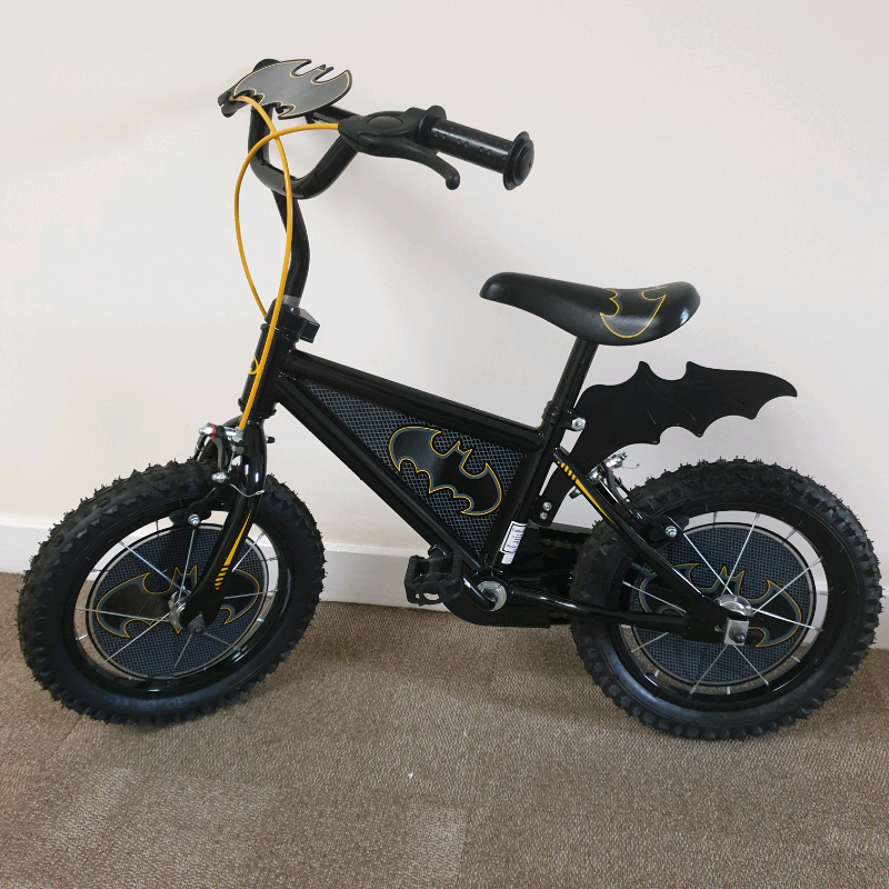 batman bike with stabilisers